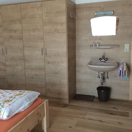 Zwoelferblick Appartement *